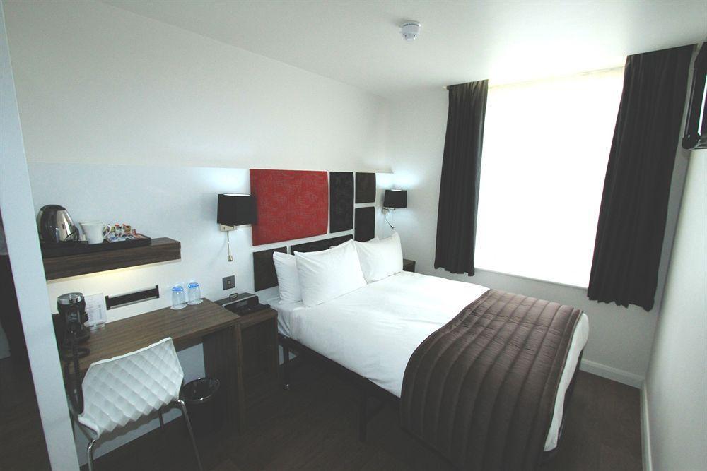 ชิสวิค รูม Hotel ลอนดอน ภายนอก รูปภาพ
